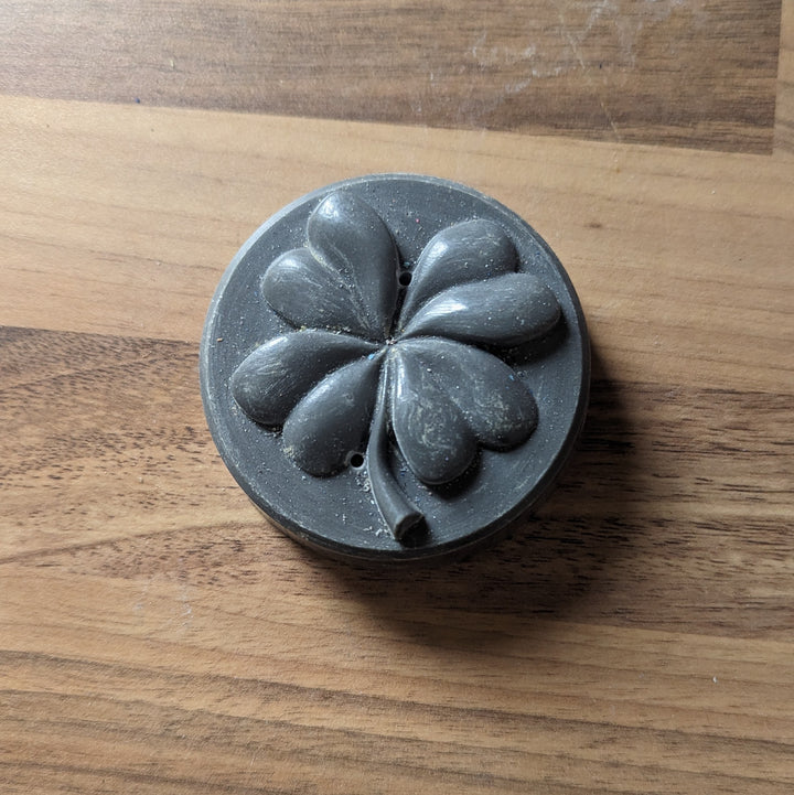 4 leaf clover Shaped Mould. Perfect for Bath Bomb, Soap, Chocolate, Resin, Plaster ETC.